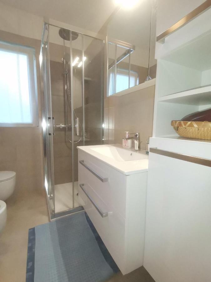 Apartman Hola Novigrad  Zewnętrze zdjęcie